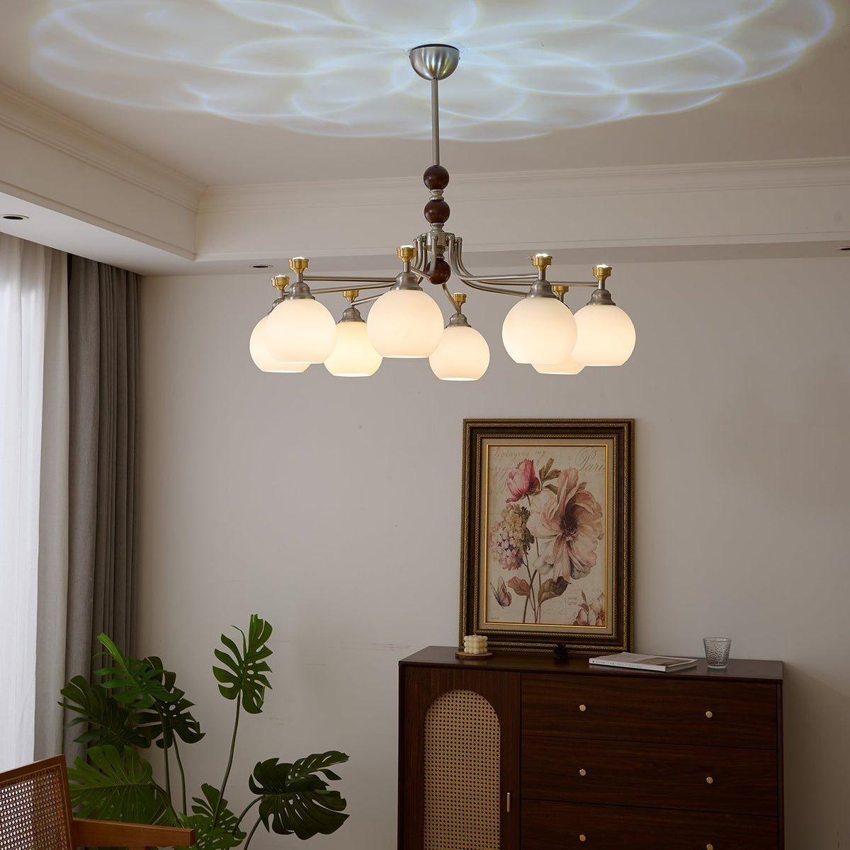 Eursoria Kronleuchter aus Holz und Glas im traditionellen Kunst-Orb-Stil
