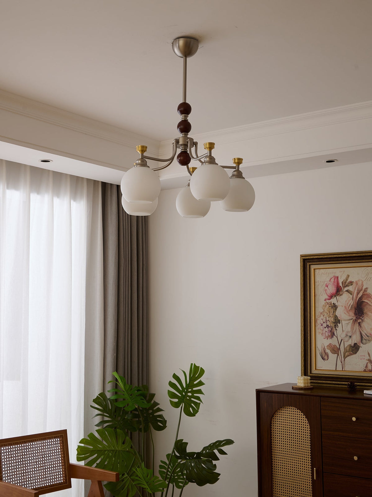 Eursoria Kronleuchter aus Holz und Glas im traditionellen Kunst-Orb-Stil