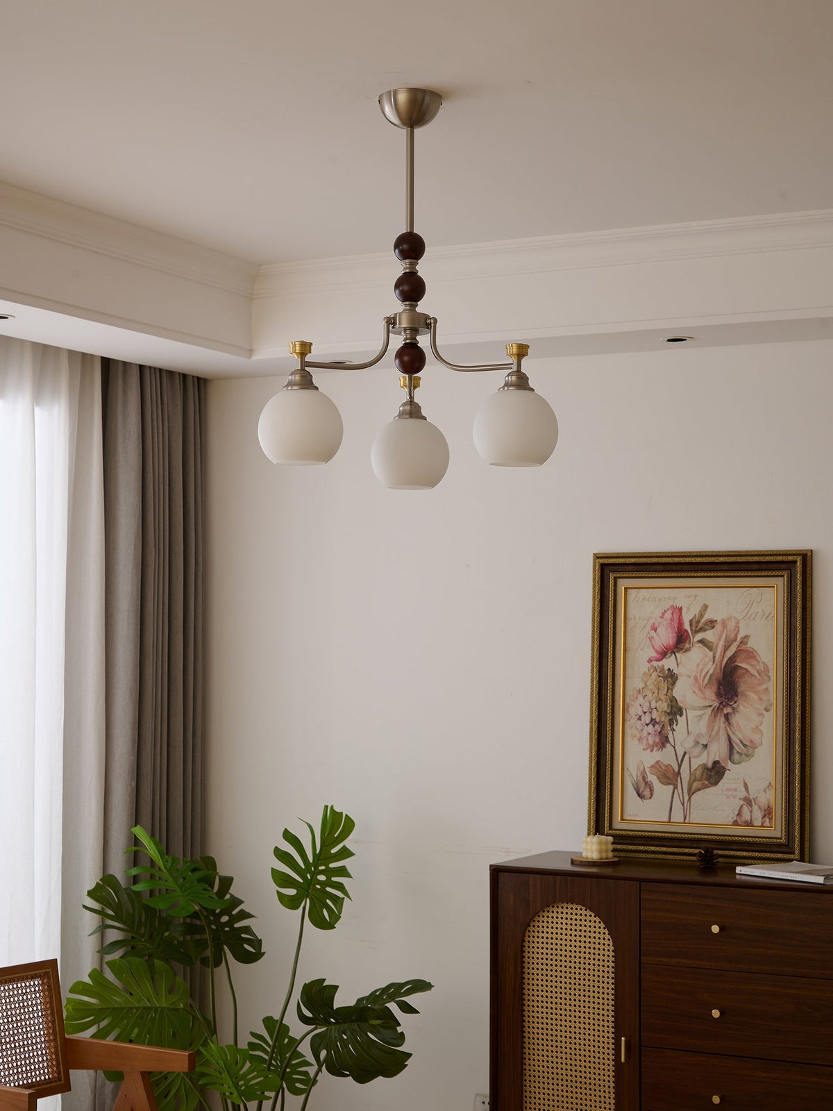 Eursoria Kronleuchter aus Holz und Glas im traditionellen Kunst-Orb-Stil