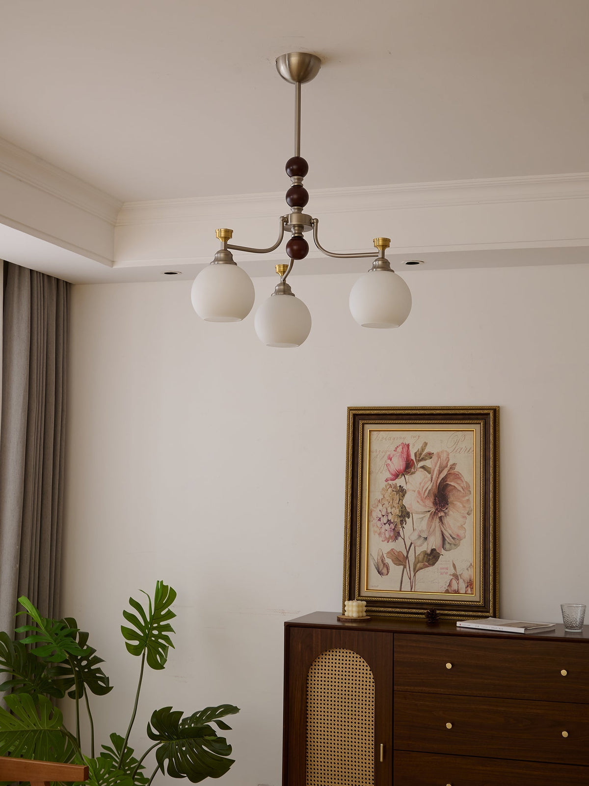 Eursoria Kronleuchter aus Holz und Glas im traditionellen Kunst-Orb-Stil