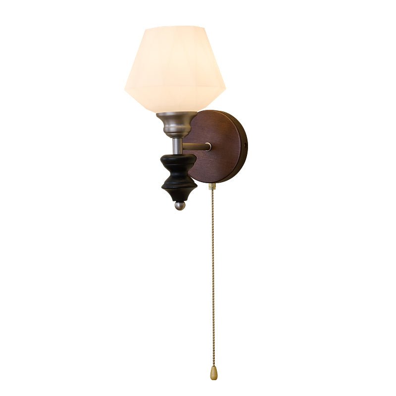 Lucille Elegance Classic Kunstglas-Holz-Wandleuchte