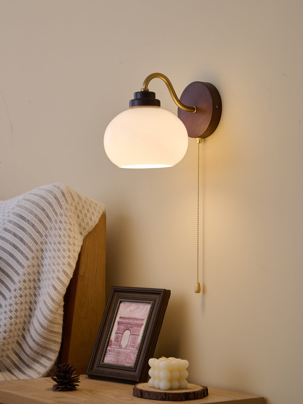 Syleella Premium skandinavische Kunst Wandleuchte aus Glas und Holz