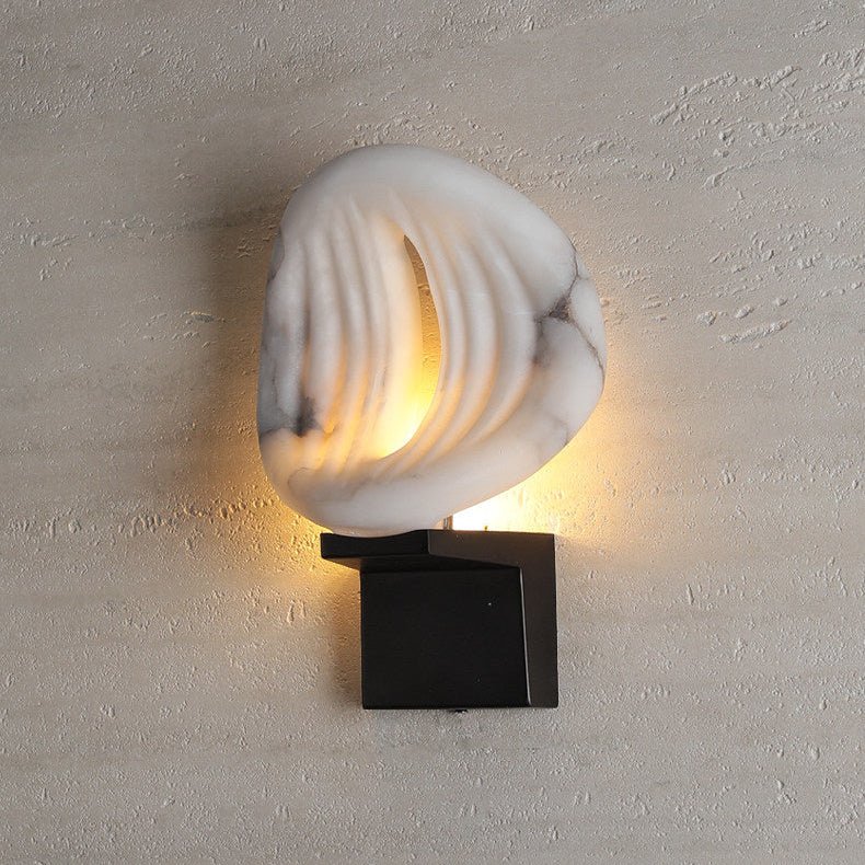 Eirion Rift Alabaster-Wandleuchte