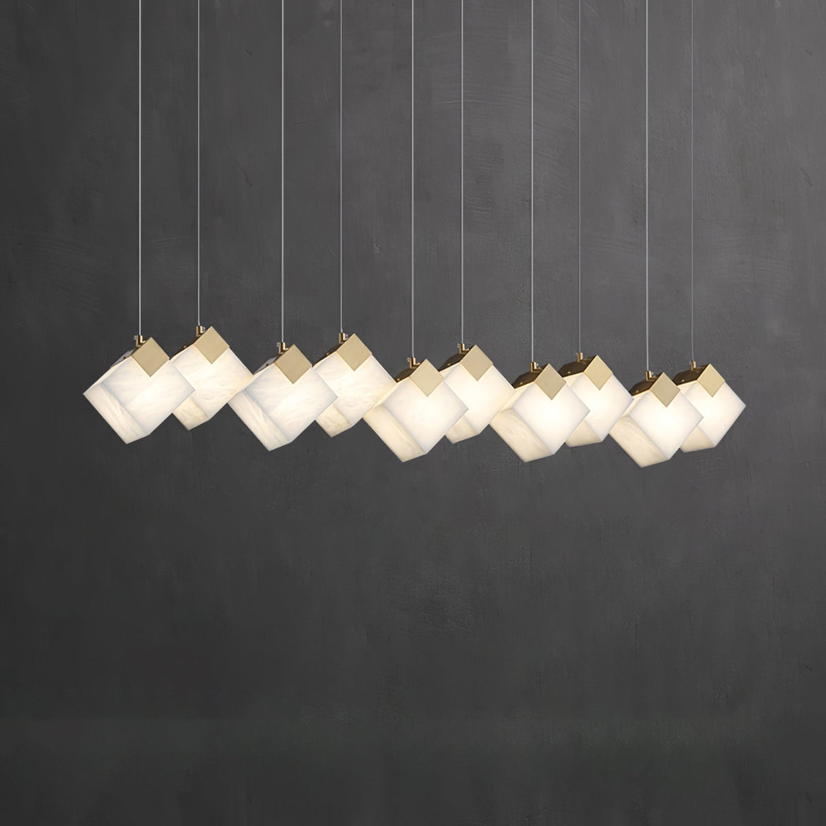 Vevariel lineare Pendelleuchte aus Alabaster in Kieselsteinform