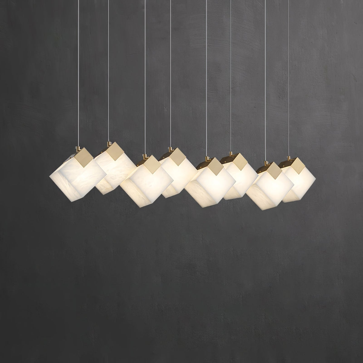 Vevariel lineare Pendelleuchte aus Alabaster in Kieselsteinform