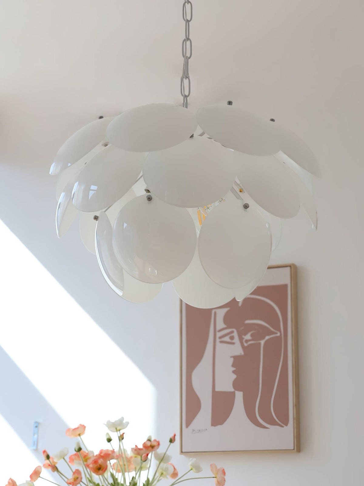 Sophia Kronleuchter aus Glas im minimalistischen Stil