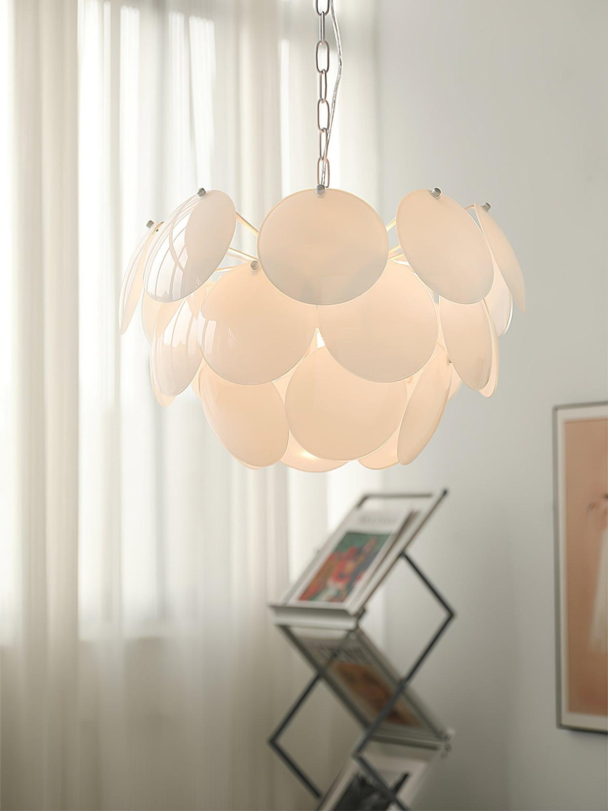 Sophia Kronleuchter aus Glas im minimalistischen Stil