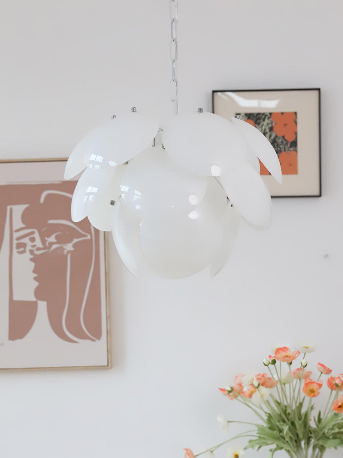 Sophia Kronleuchter aus Glas im minimalistischen Stil