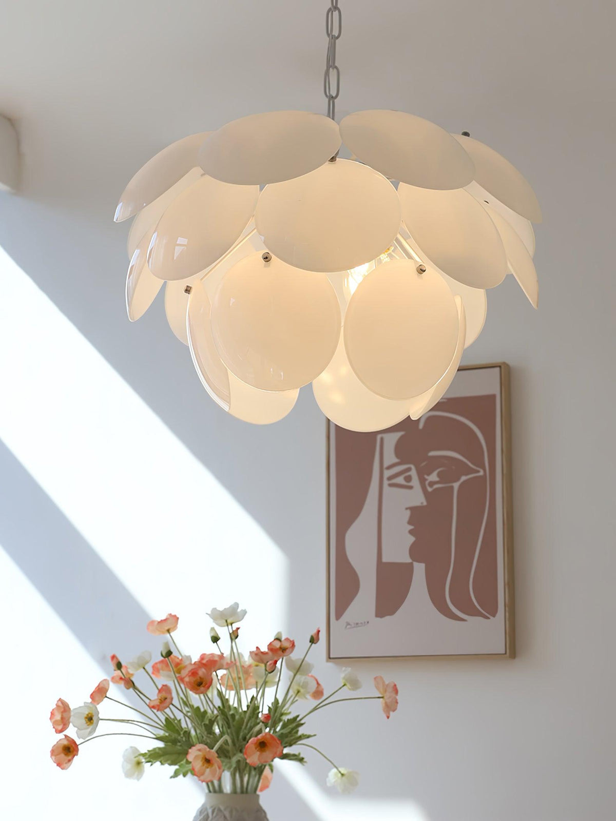 Sophia Kronleuchter aus Glas im minimalistischen Stil