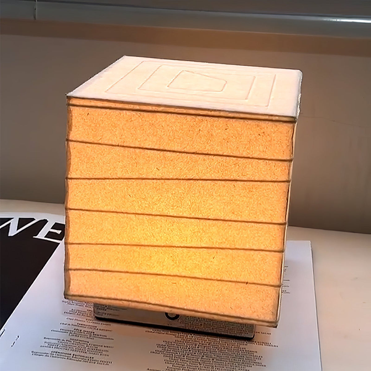 Pryn Tischleuchte Cube