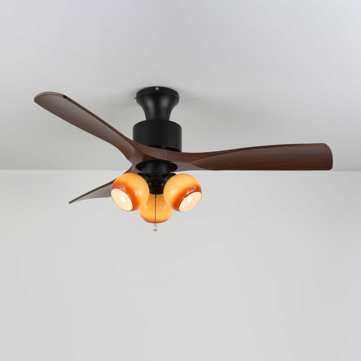 Gwen Vintage Glas-Deckenventilator mit Beleuchtung in Kieselsteinform
