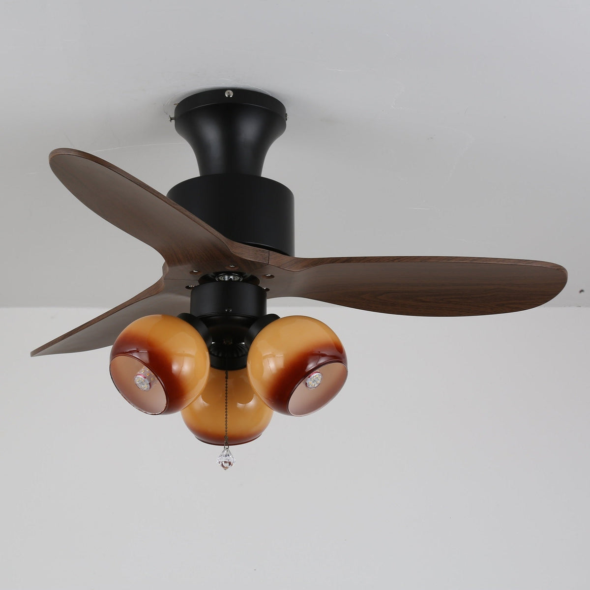 Gwen Vintage Glas-Deckenventilator mit Beleuchtung in Kieselsteinform
