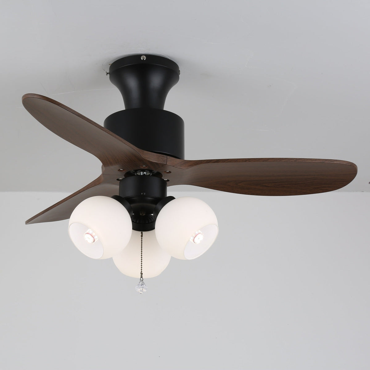 Gwen Vintage Glas-Deckenventilator mit Beleuchtung in Kieselsteinform