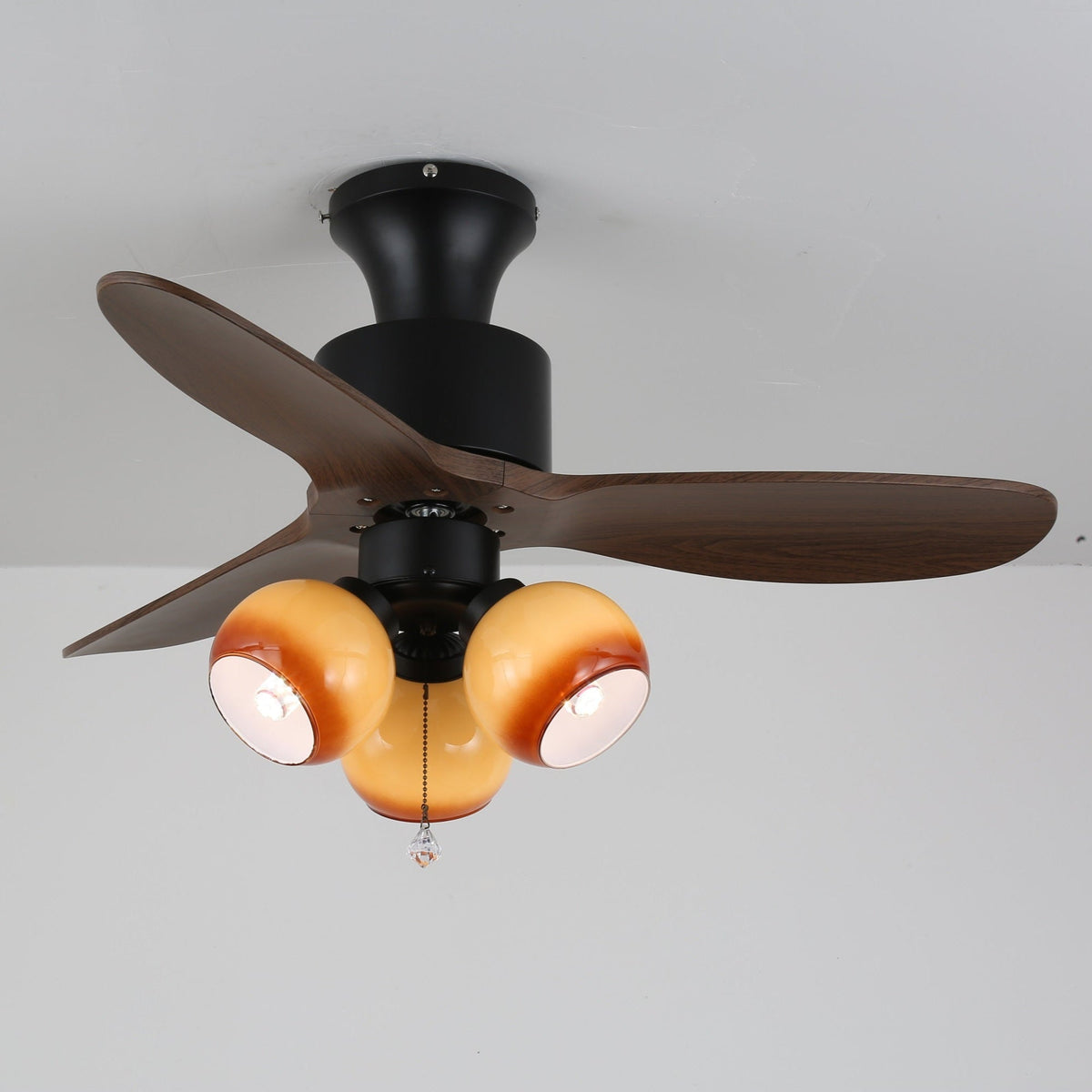 Gwen Vintage Glas-Deckenventilator mit Beleuchtung in Kieselsteinform