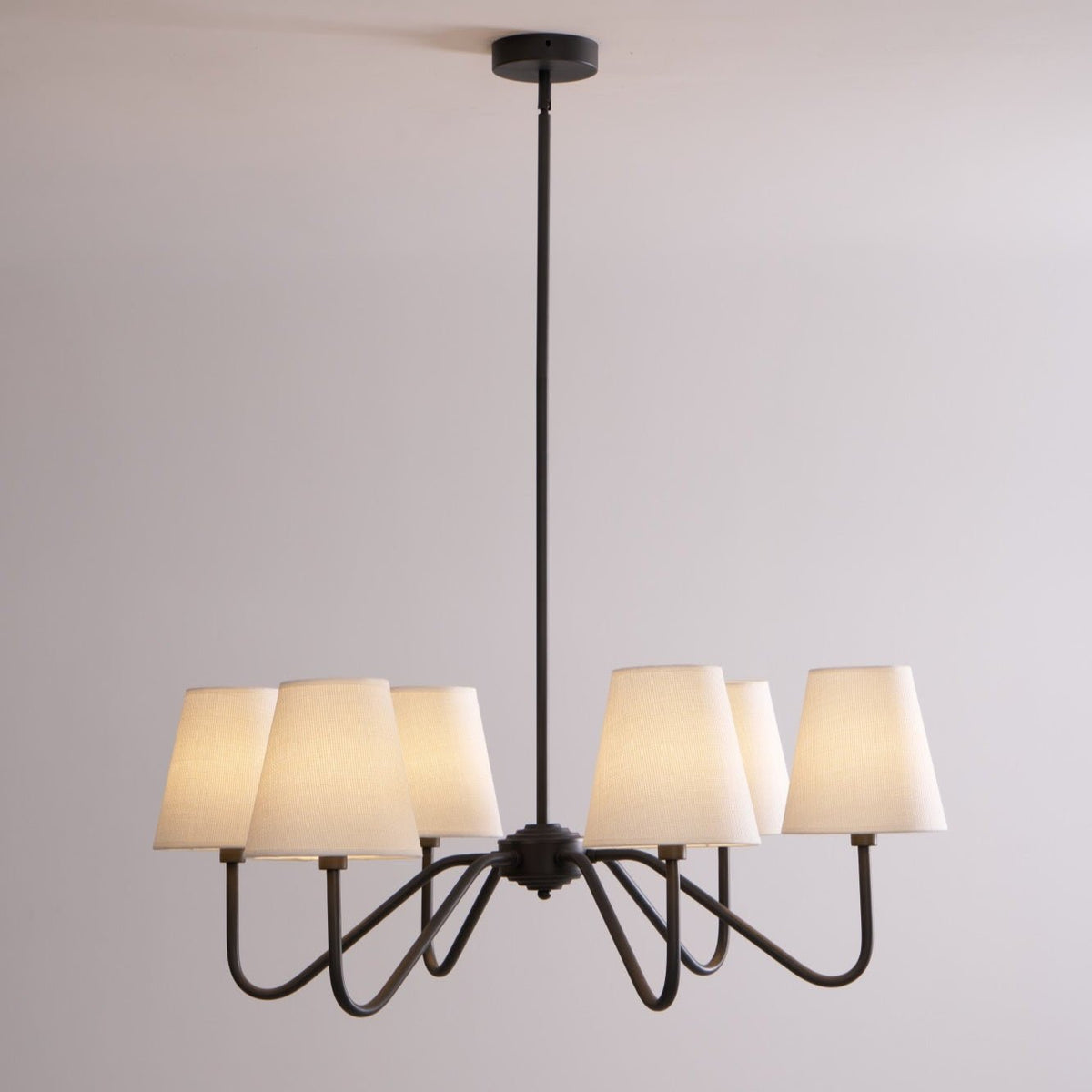 Aurvarira Kronleuchter Lumos Classic Schwarz Stoff