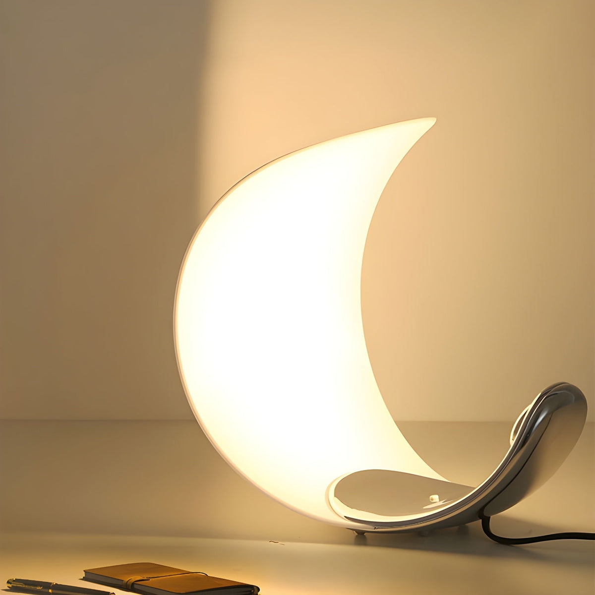 Lunora Elegant Flow Tischleuchte