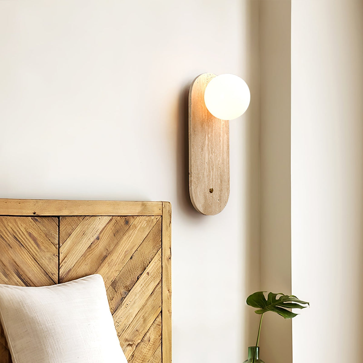 Aurevon Minimalistische Wandleuchte aus Gelbem Travertin