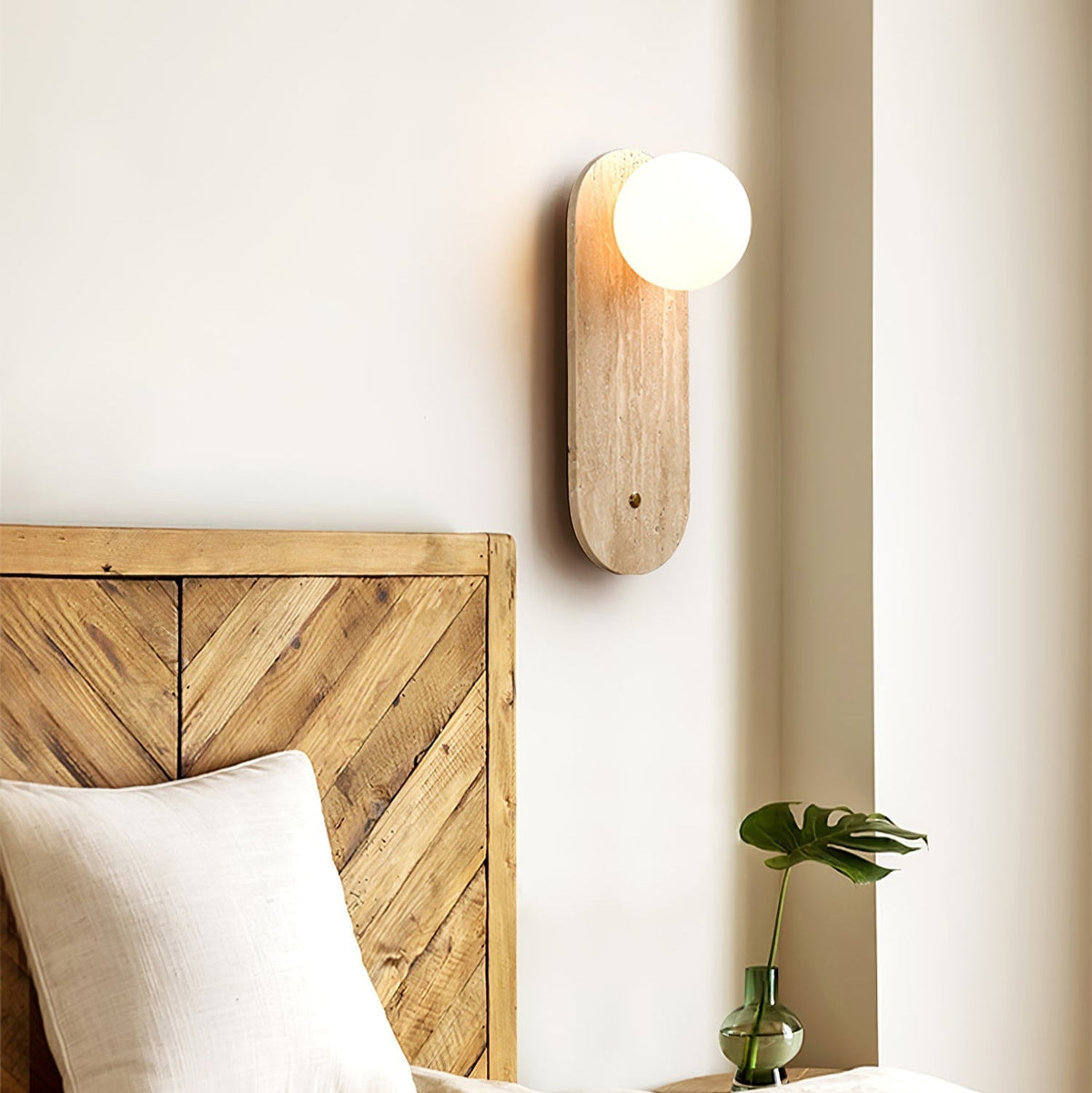 Aurevon Minimalistische Wandleuchte aus Gelbem Travertin