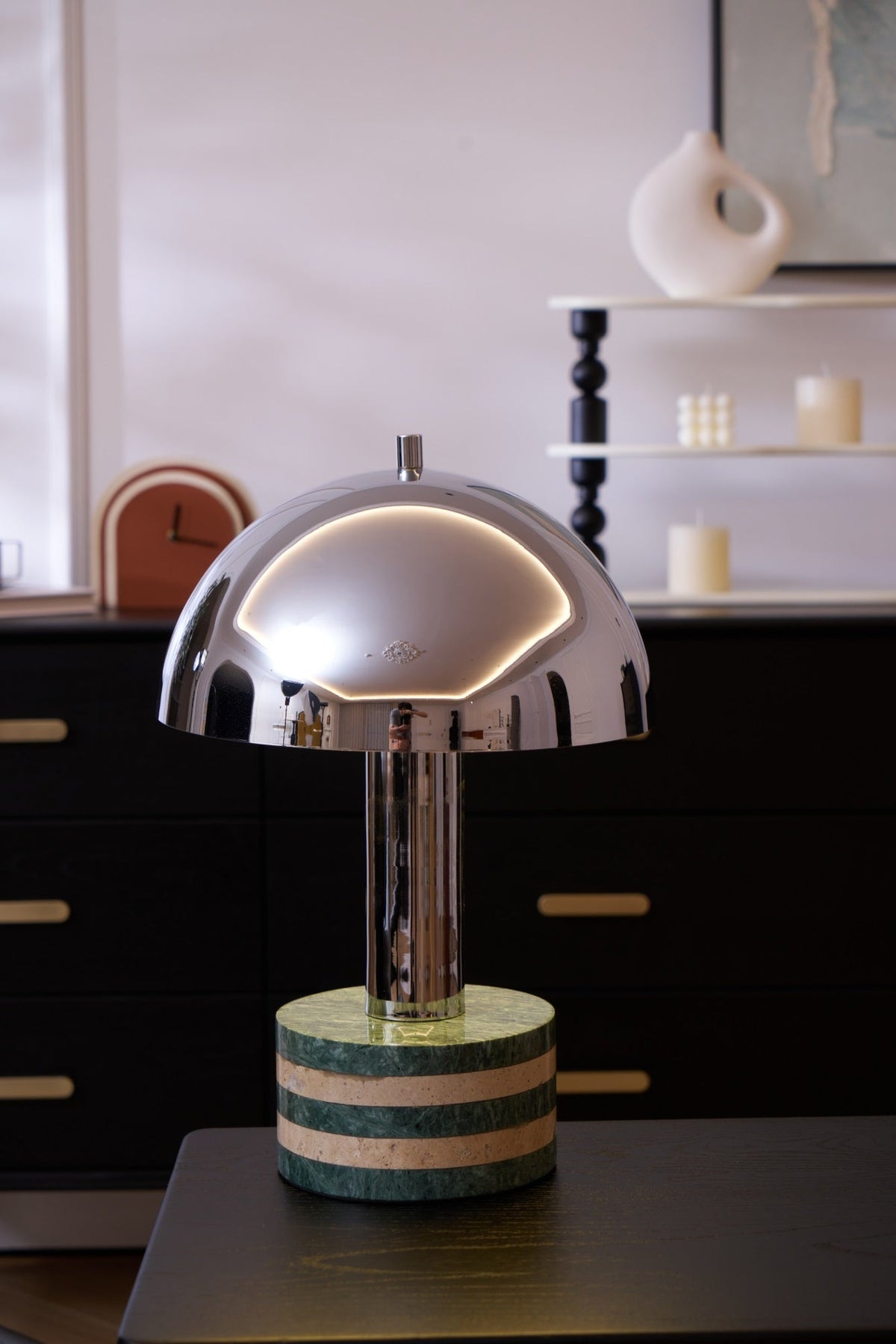 Strata Minimalistische Marmor-Tischleuchte in Grau & Beige
