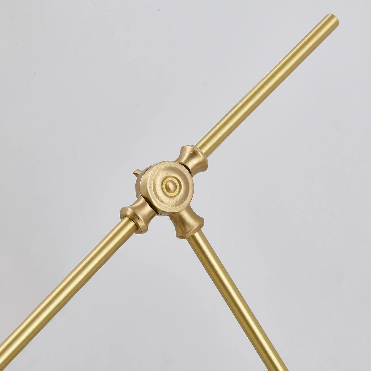 Orvenia zeitgenössische minimalistische Wandleuchte mit Stecker