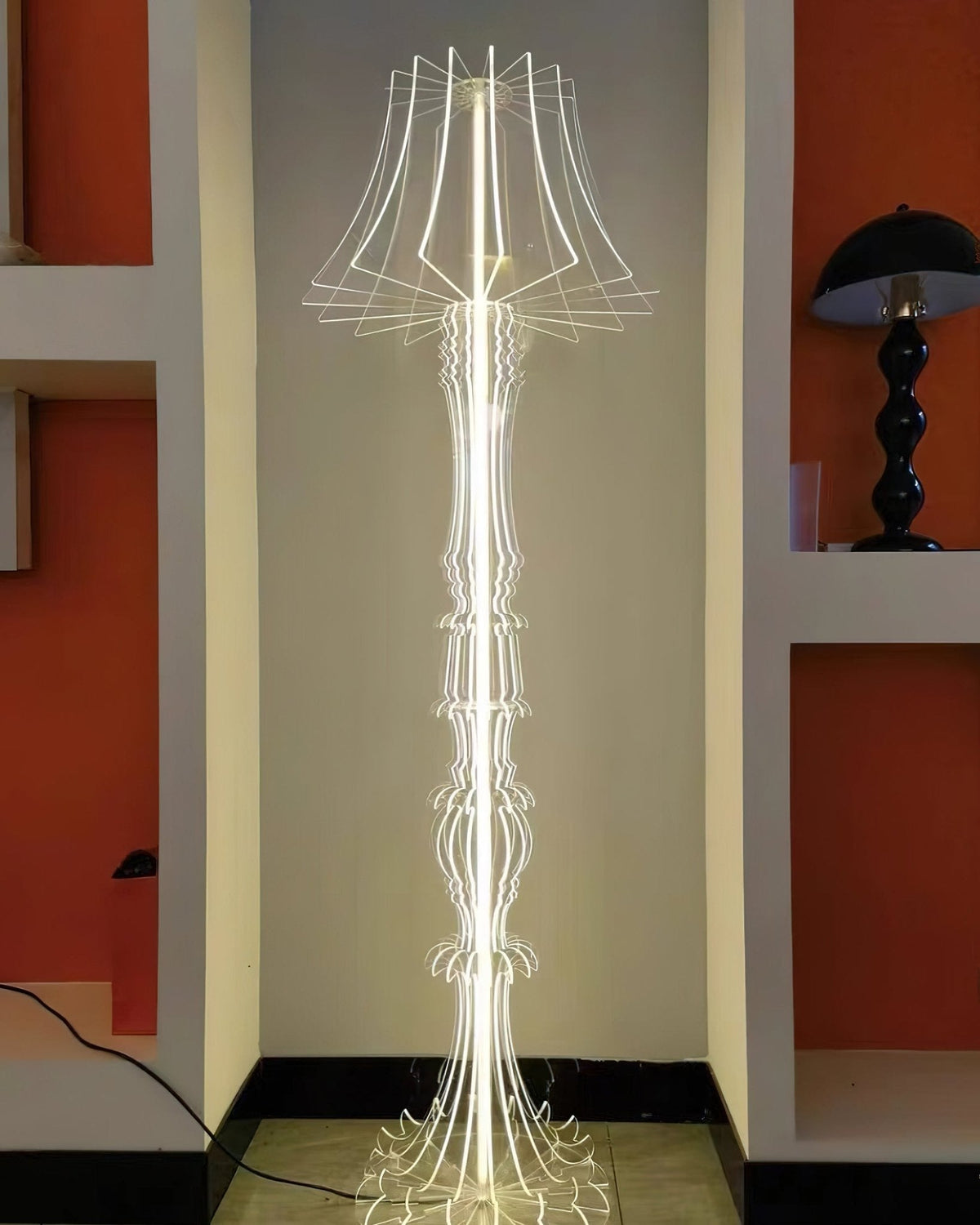 Elmariel skulpturale Acryl-Tischlampe