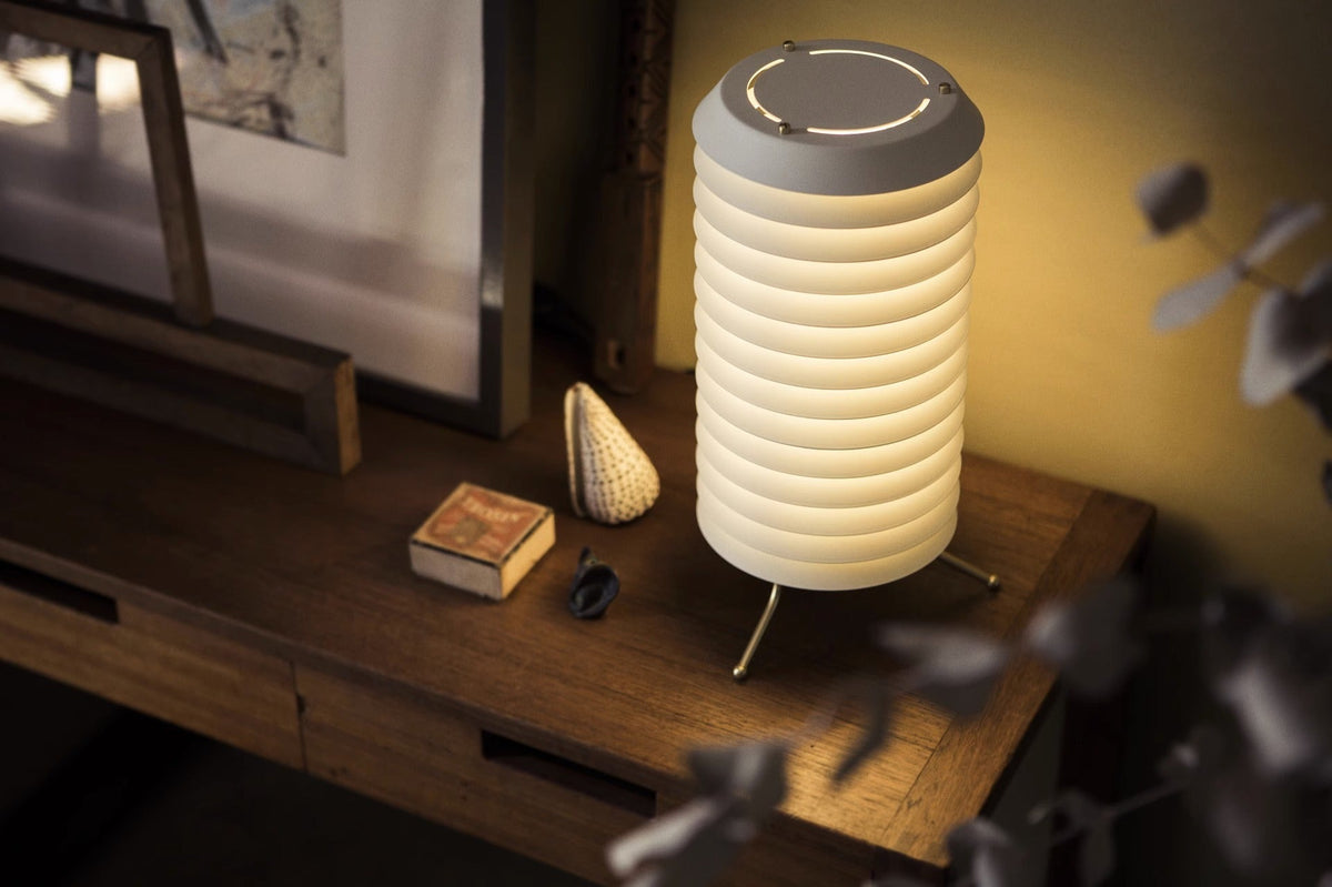 Orelelette Gitter-Design Skandinavische Tischleuchte