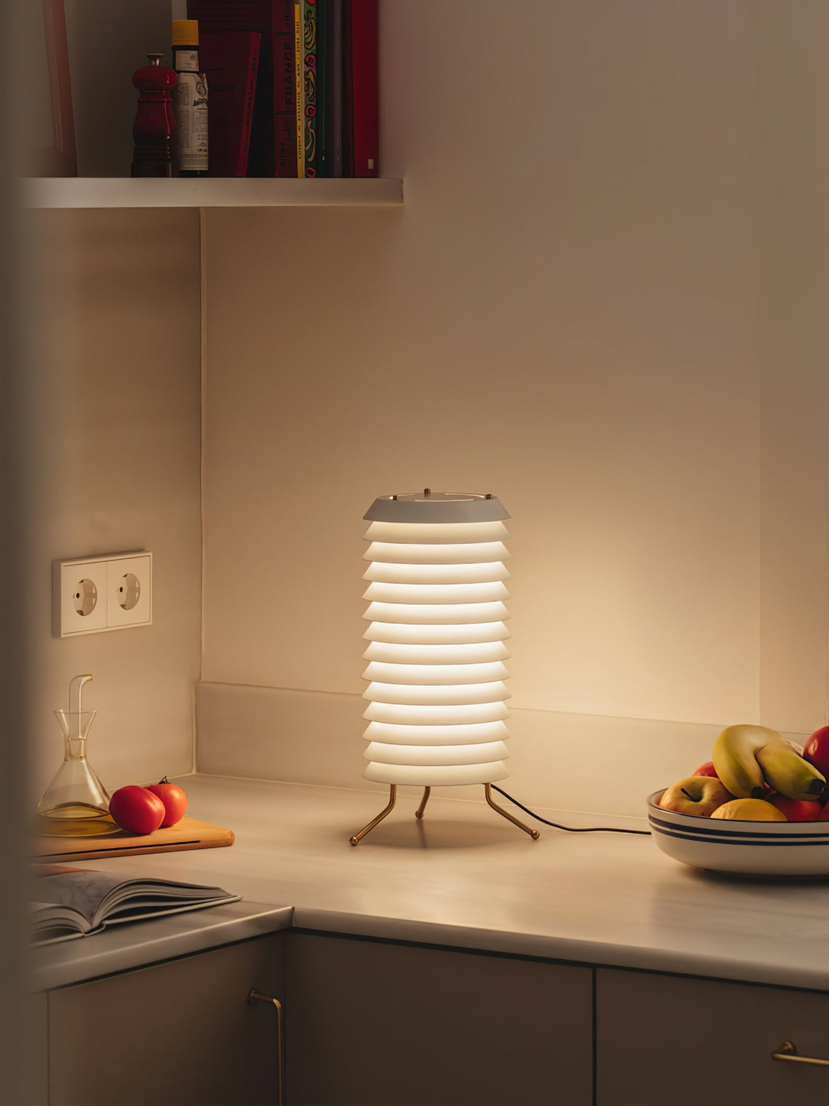Orelelette Gitter-Design Skandinavische Tischleuchte
