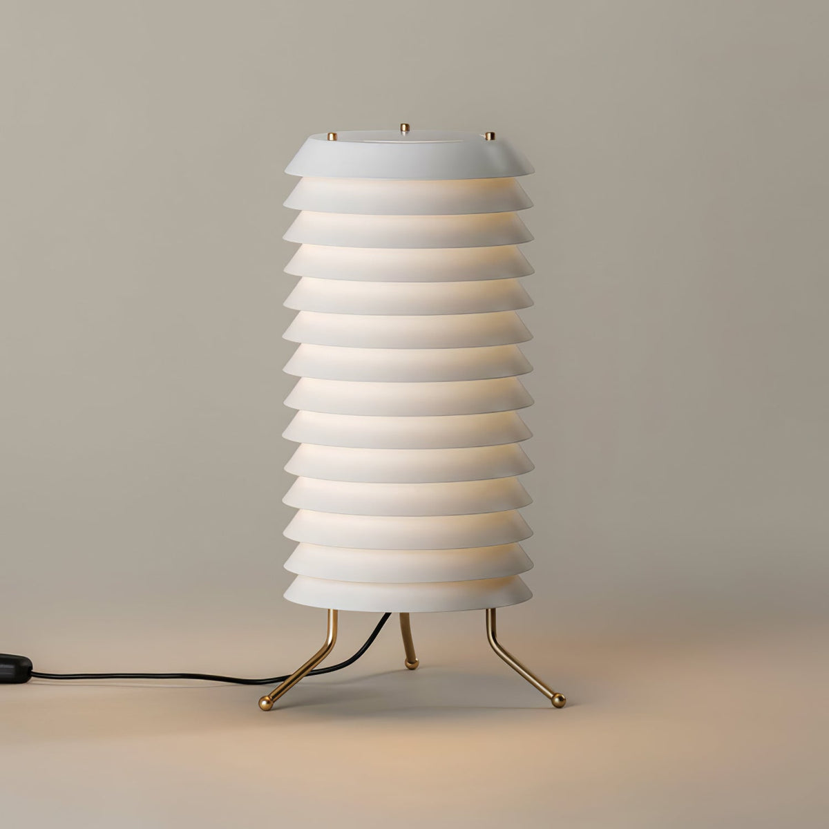 Orelelette Gitter-Design Skandinavische Tischleuchte