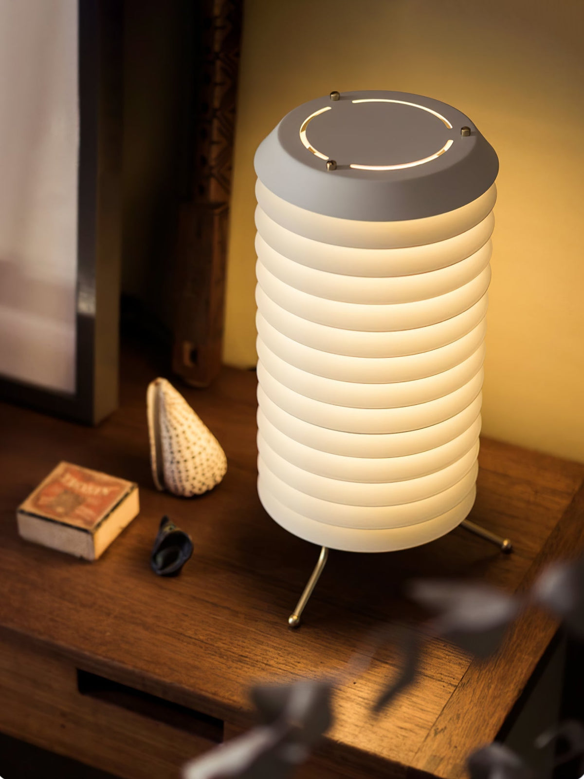 Orelelette Gitter-Design Skandinavische Tischleuchte
