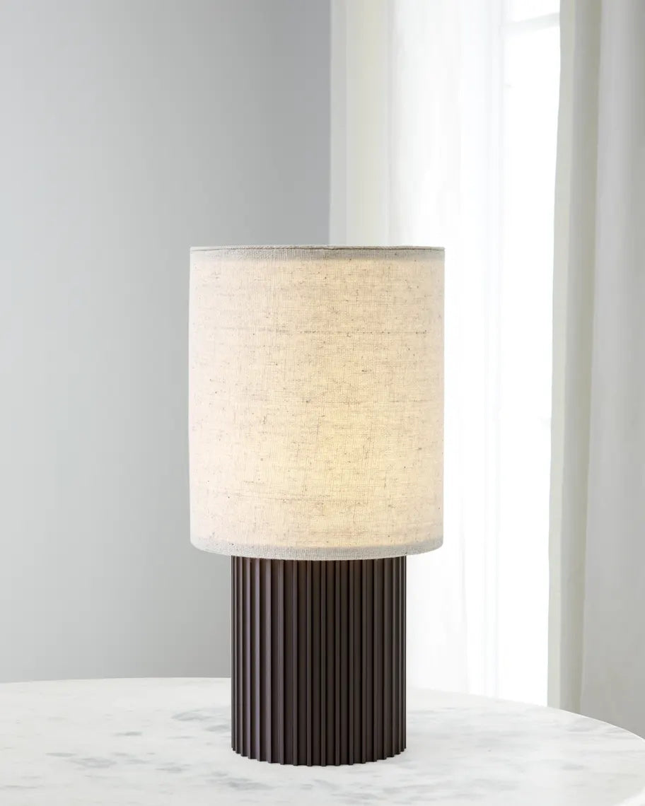 Calelelia Tischlampe Braun Flutiertes Minimalistisch Schlafzimmer | Cielum
