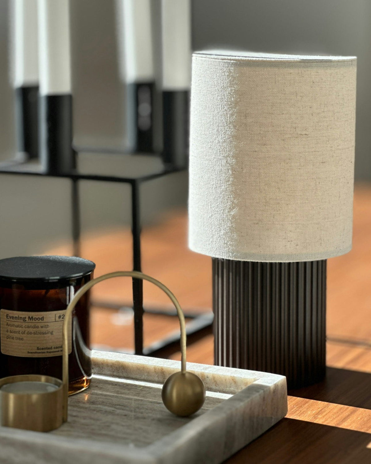Calelelia Tischlampe Braun Flutiertes Minimalistisch Schlafzimmer | Cielum