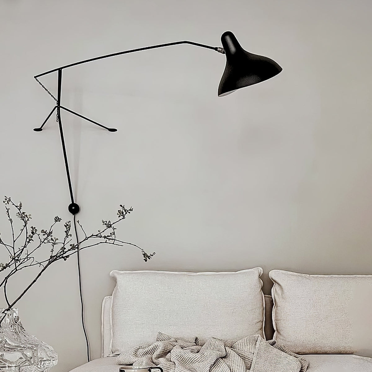 Ivsolarae zeitgenössische minimalistische Arm-Wandleuchte