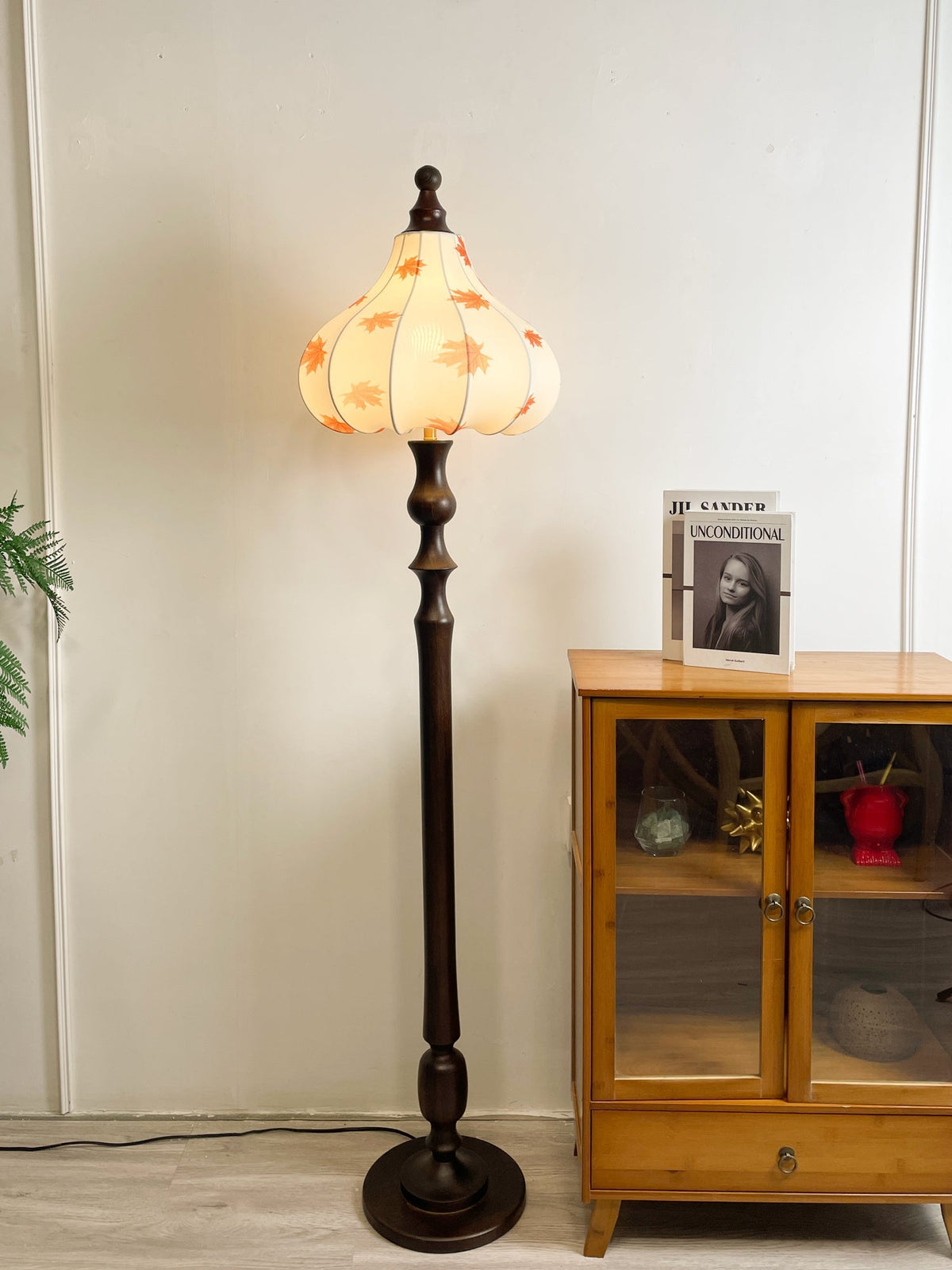 Maplen Holz-Stoff-Vintage-Stehleuchte