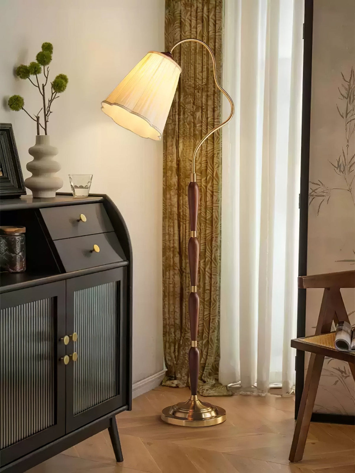 Foster Vintage Holz-Stehleuchte