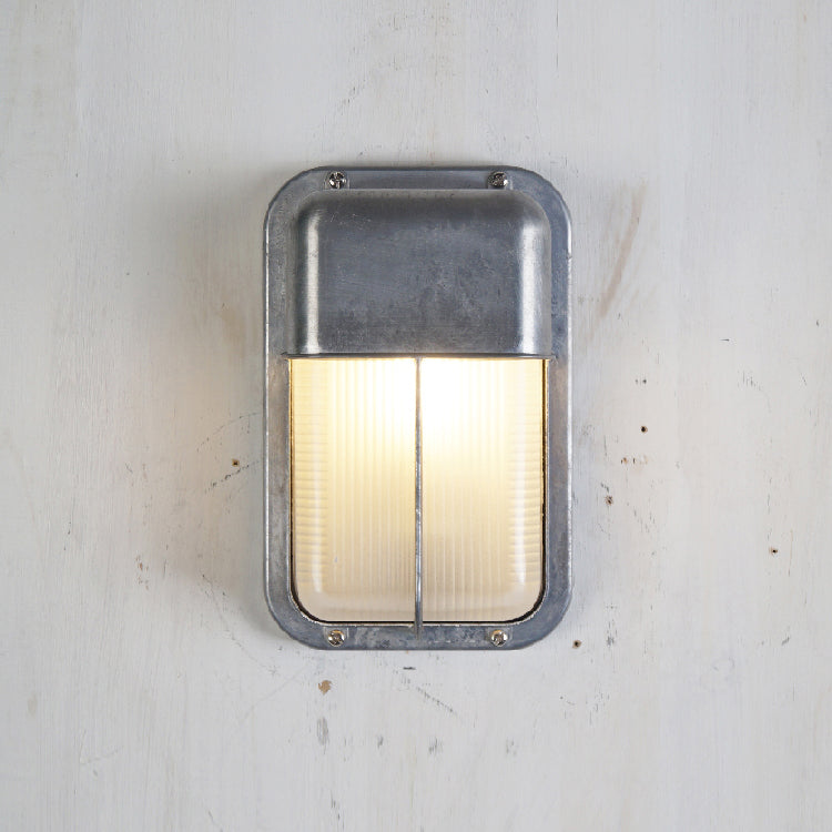 Olcarila Vintage Outdoor Glasmuschel Wandleuchte