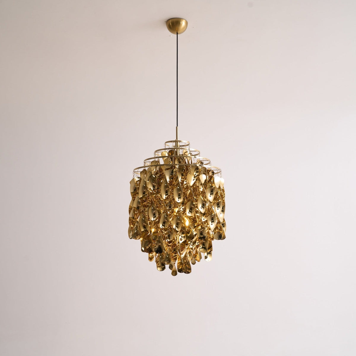 Isoran Luxe Acryl Kronleuchter