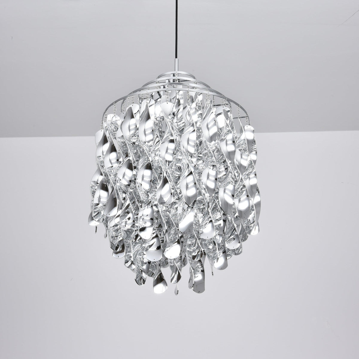 Isoran Luxe Acryl Kronleuchter