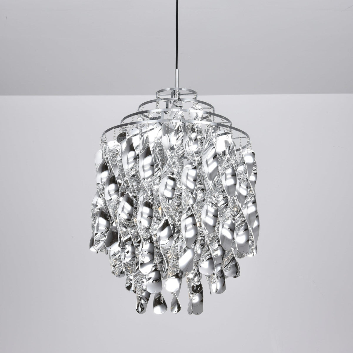 Isoran Luxe Acryl Kronleuchter