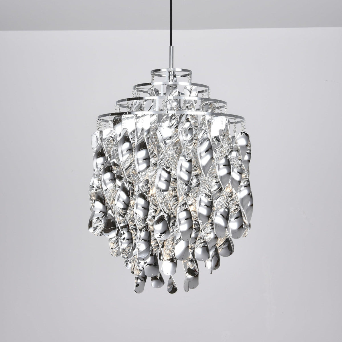 Isoran Luxe Acryl Kronleuchter