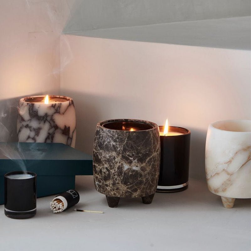 Renaena Kerzenhalter im Totem-Stil