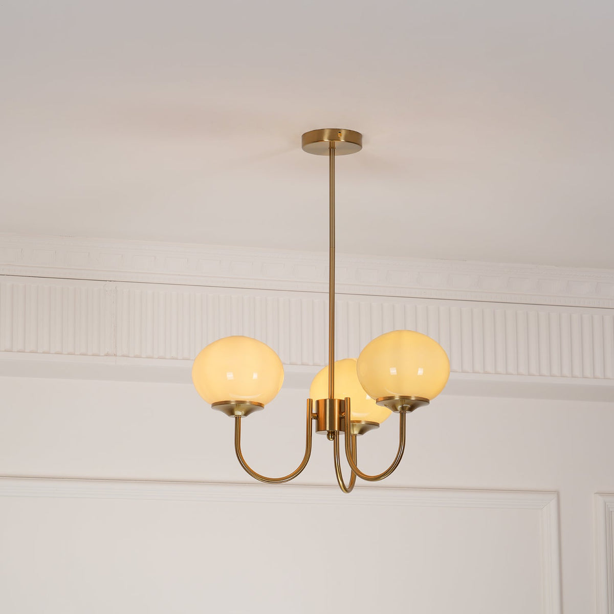 Velenian Kronleuchter rosa Glas Kugel Gold
