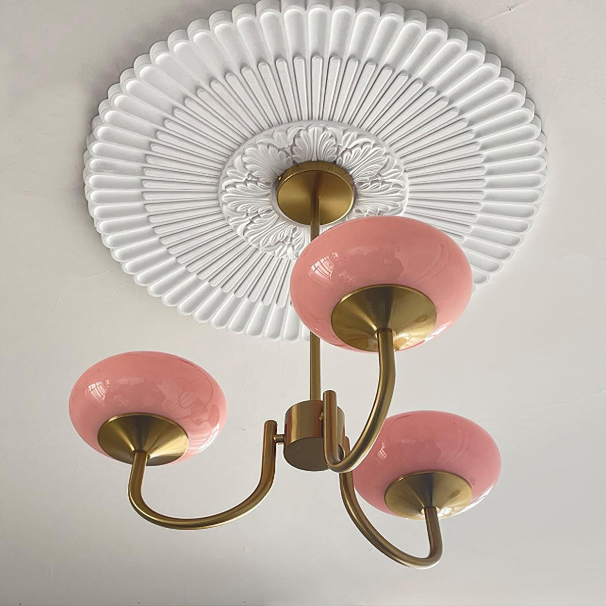 Velenian Kronleuchter rosa Glas Kugel Gold