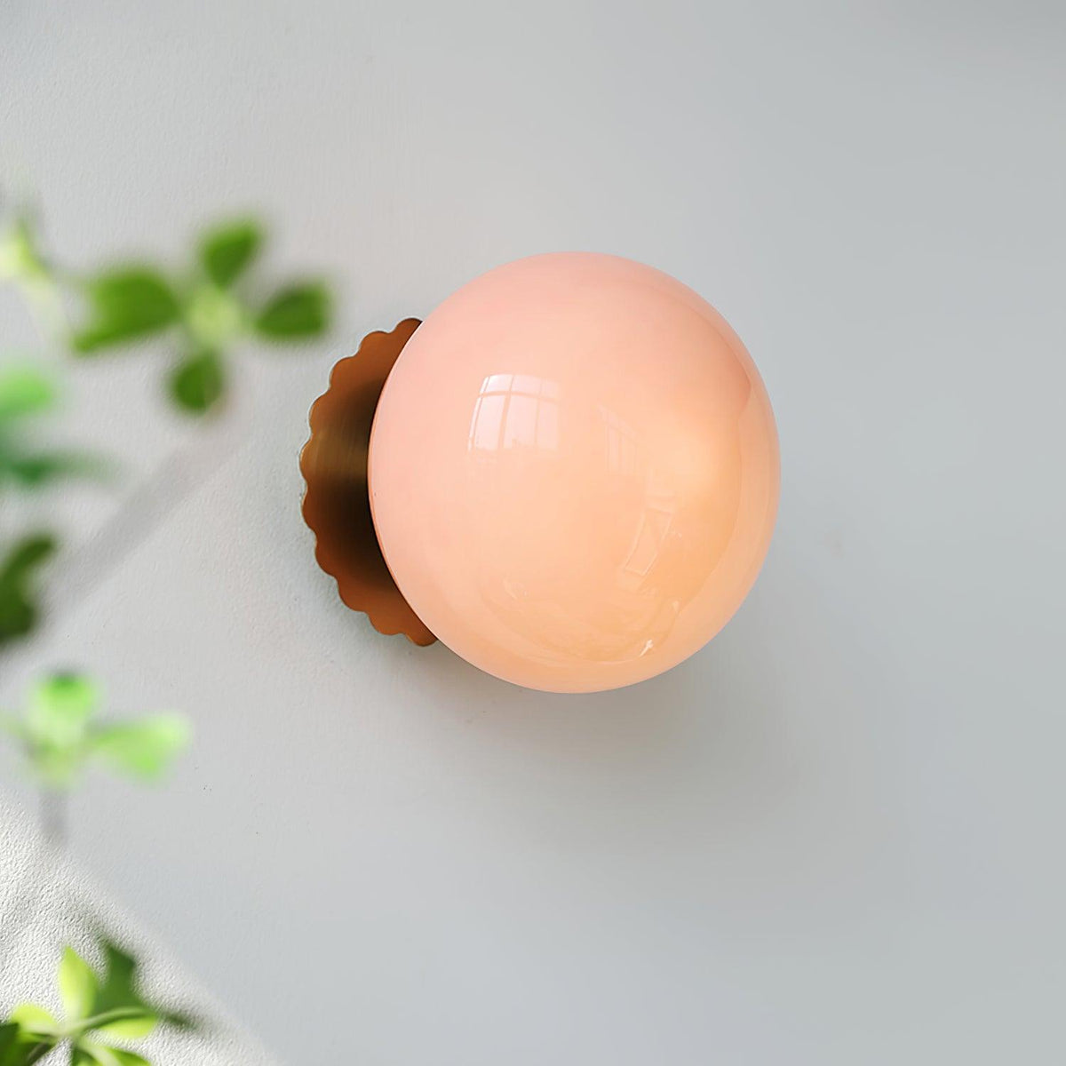 Stefan zeitgenössische minimalistische Wandleuchte aus Glas