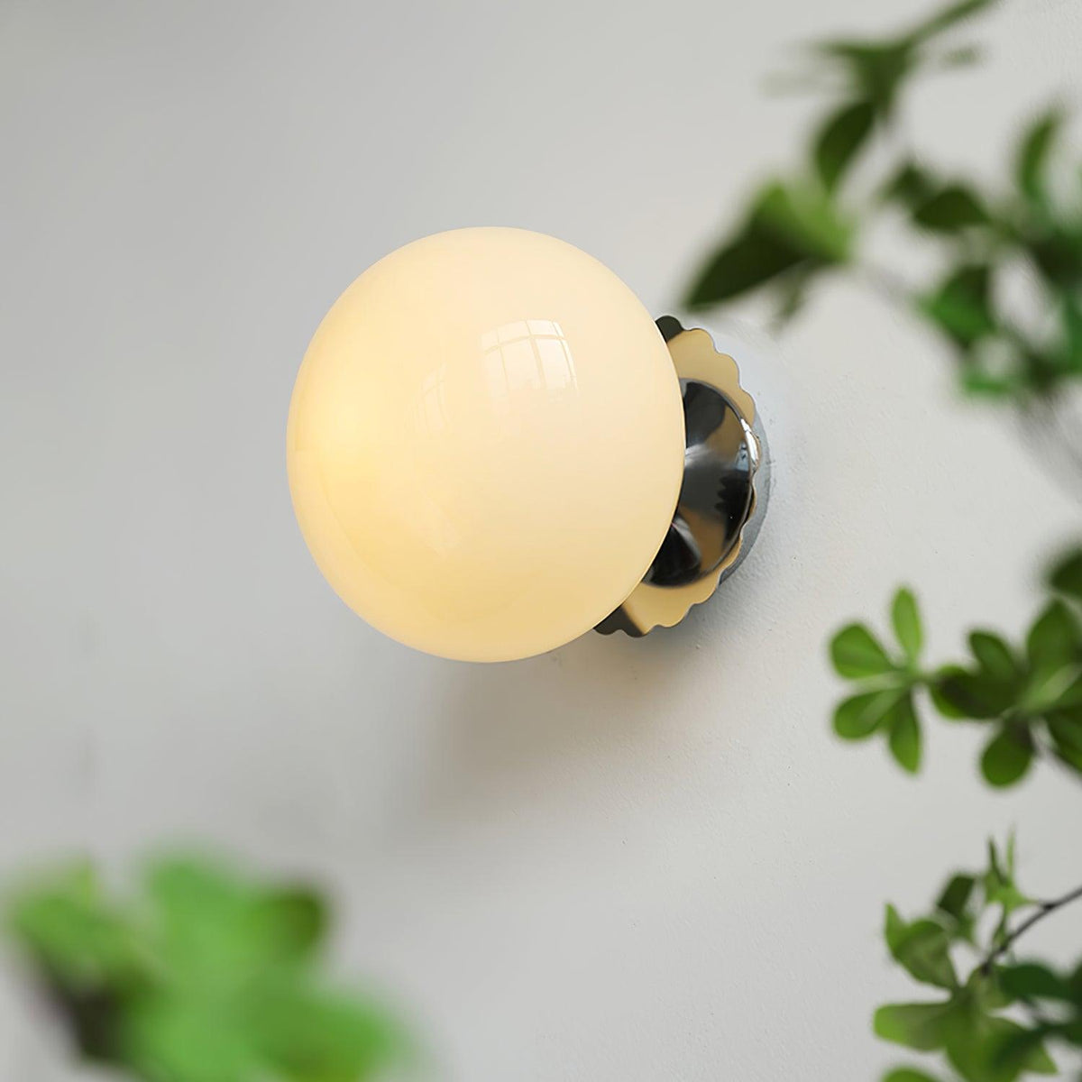 Stefan zeitgenössische minimalistische Wandleuchte aus Glas
