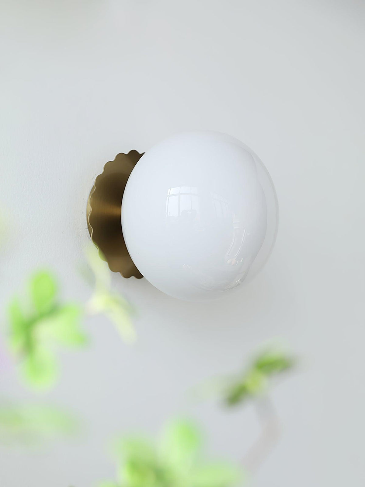 Stefan zeitgenössische minimalistische Wandleuchte aus Glas
