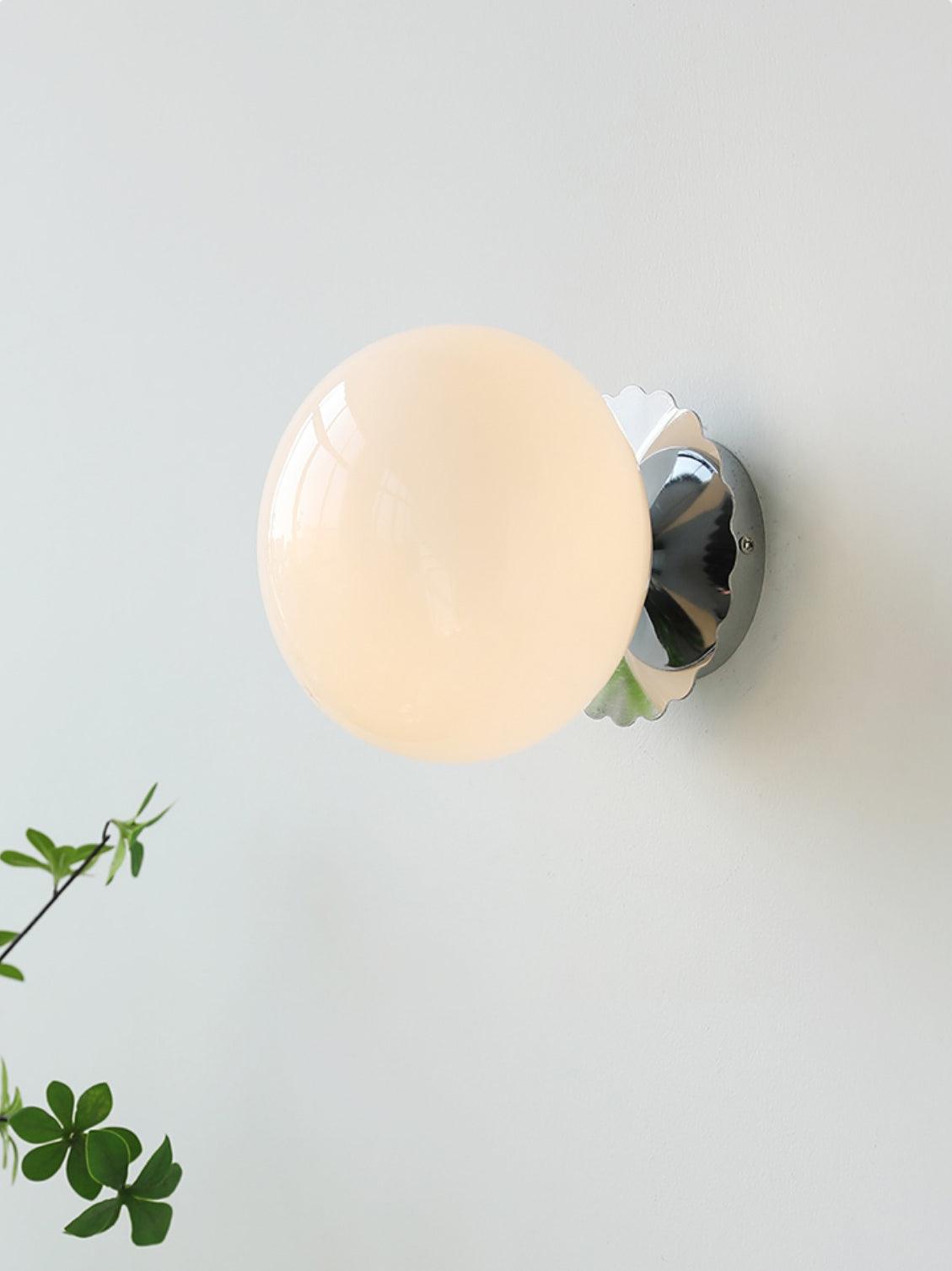 Stefan zeitgenössische minimalistische Wandleuchte aus Glas