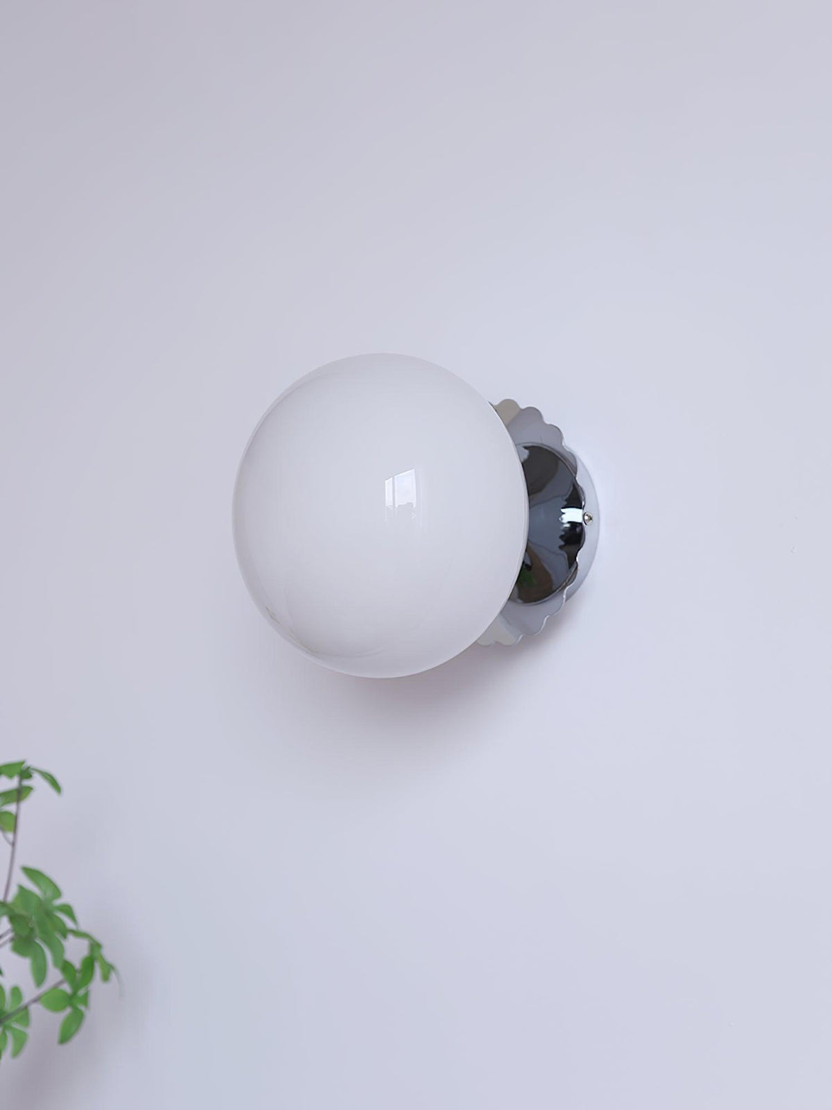 Stefan zeitgenössische minimalistische Wandleuchte aus Glas