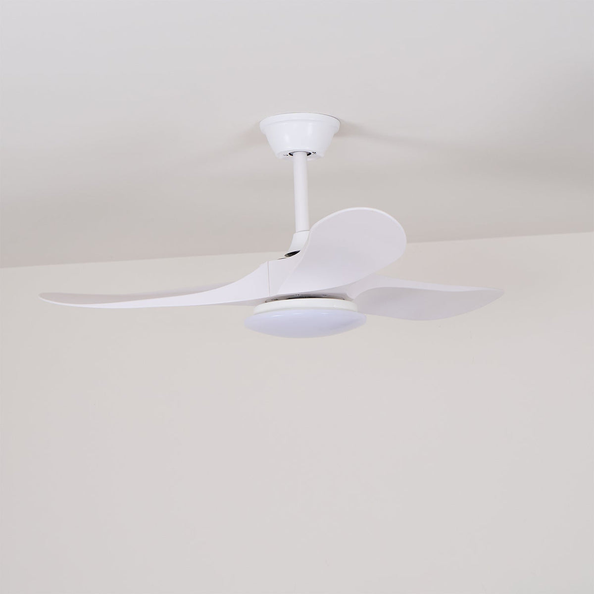 Oriken minimalistisch Deckenventilator mit Beleuchtung