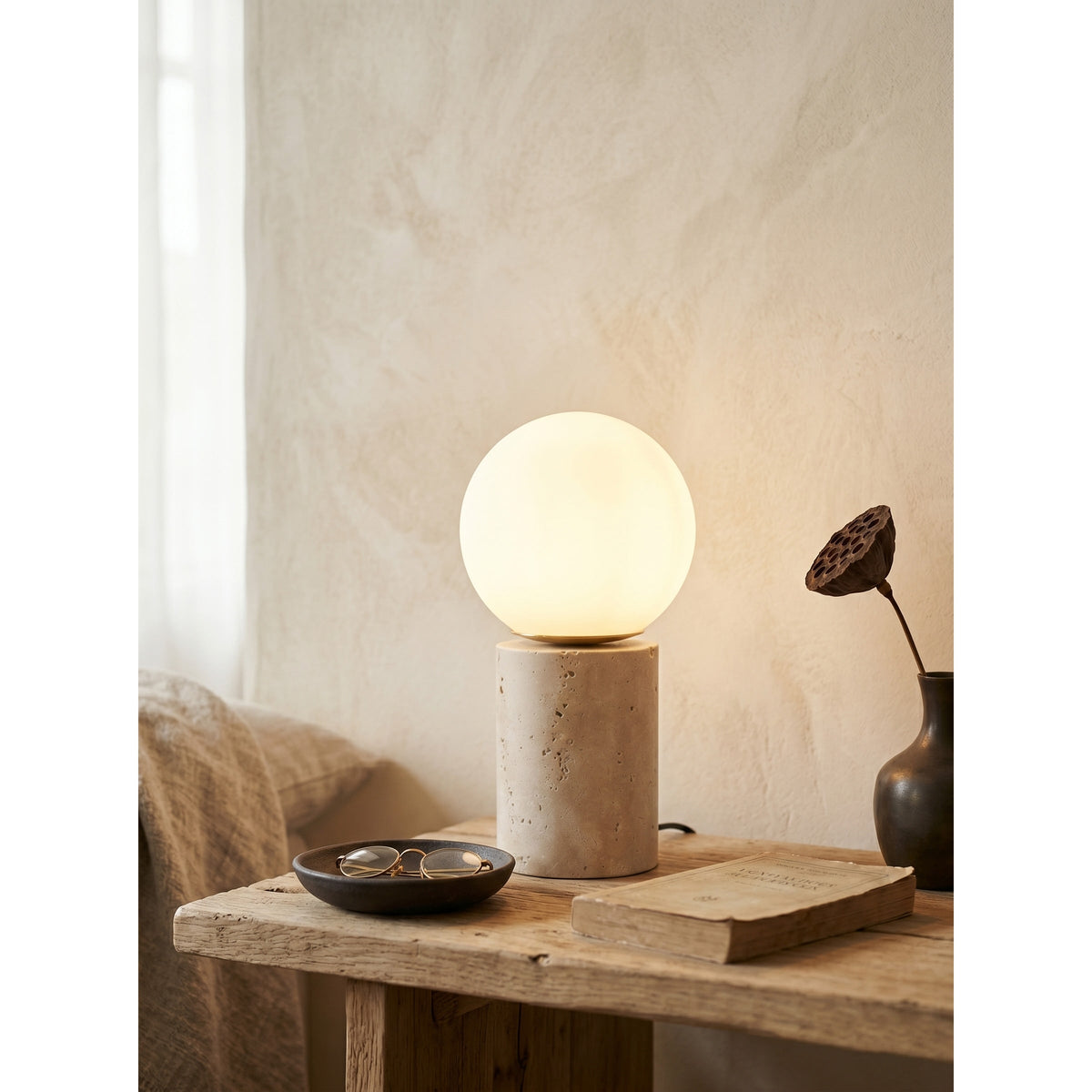 Norinise Tischleuchte aus Travertin in Beige
