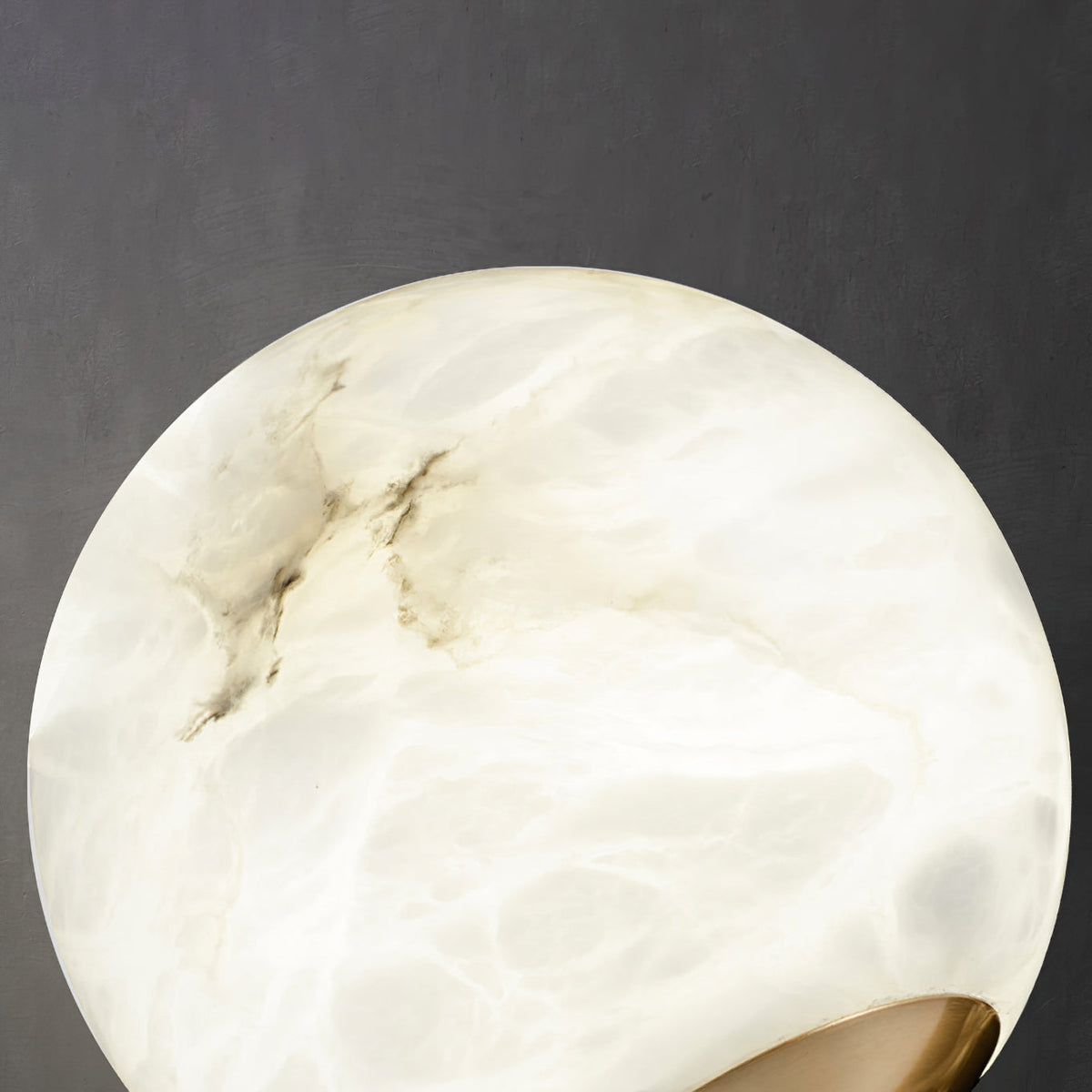 Erich Kronleuchter Alabaster Kugel Eleganz